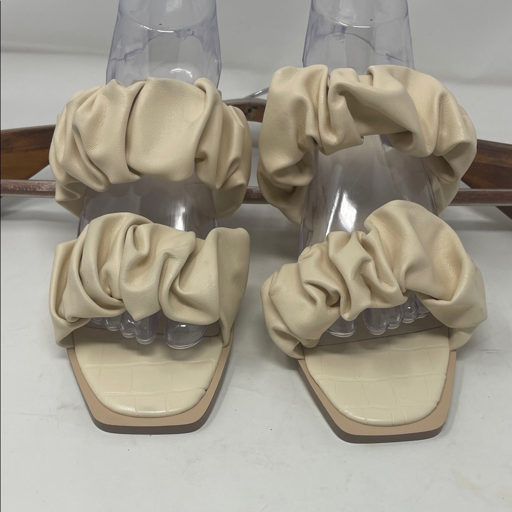 Sam Edelman Circus NY Cream Ruffled Strap Slip-On Sandals Size 7.5 Like New